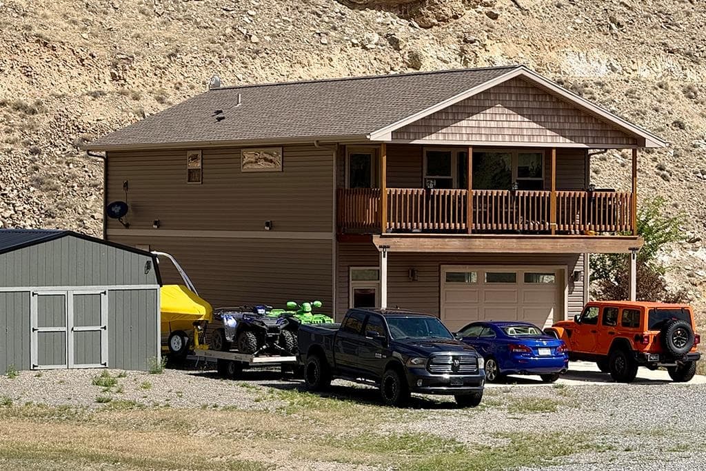 4821 Yellowstone Ave - view
