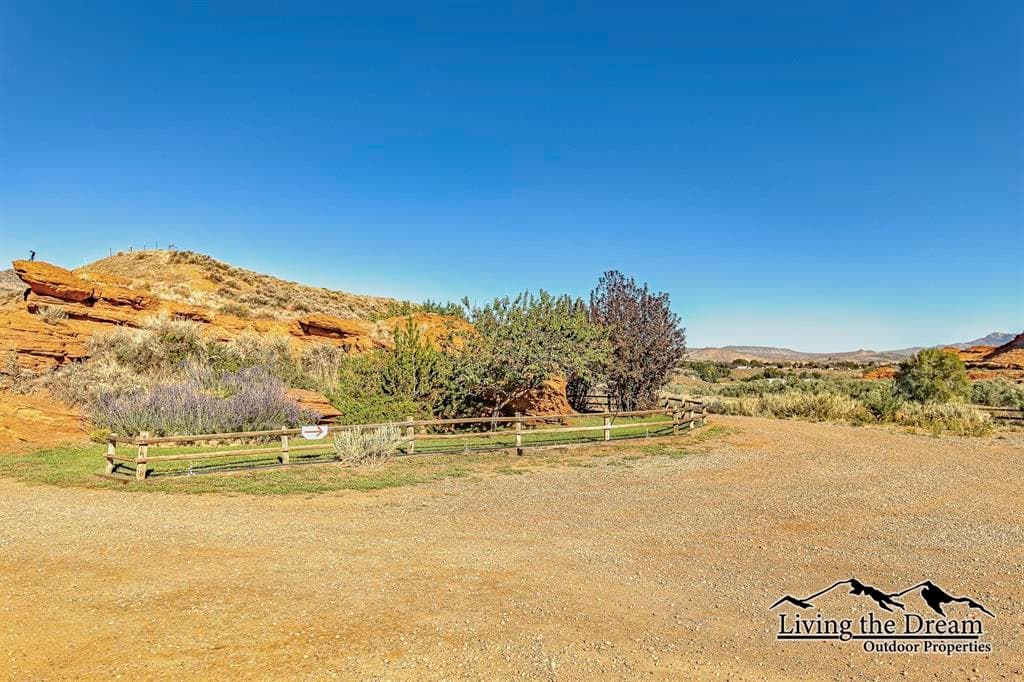 30 Nielsen Trail - exterior